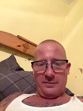 Snapshot of ClimbedCaelum chatting on October 7, 2025, 3:14 am ClimbedCaelum online show from October 7, 2025, 3:14 am