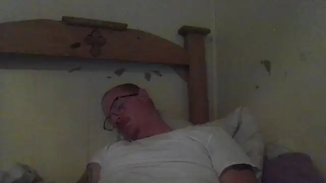 Snapshot of ClimbedCaelum chatting on November 20, 2025, 2:45 am ClimbedCaelum online show from November 20, 2025, 2:45 am