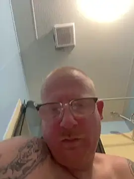 Snapshot of ClimbedCaelum chatting on February 24, 2026, 4:32 am ClimbedCaelum online show from February 24, 2026, 4:32 am