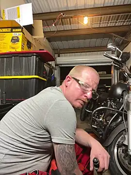 Snapshot of ClimbedCaelum chatting on March 5, 2026, 2:51 am ClimbedCaelum online show from March 5, 2026, 2:51 am