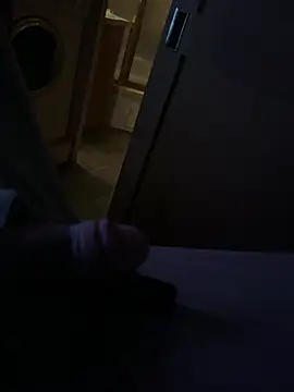 Snapshot of ClimbedCaelum chatting on March 27, 2026, 8:26 am ClimbedCaelum online show from March 27, 2026, 8:26 am