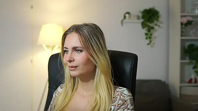 catecrago  online show from October 2, 2025, 7:59 am