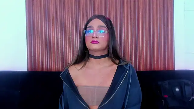 Karla Dior7 online show from February 18, 2025, 6:15 am