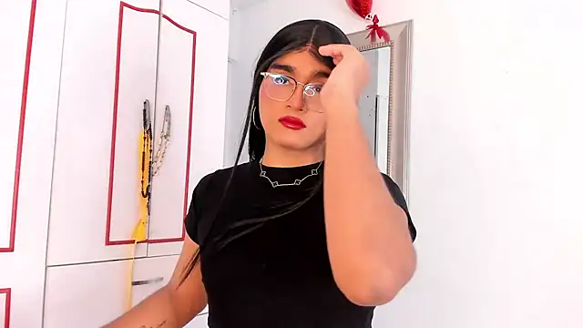 Karla Dior7 online show from February 26, 2026, 4:28 pm