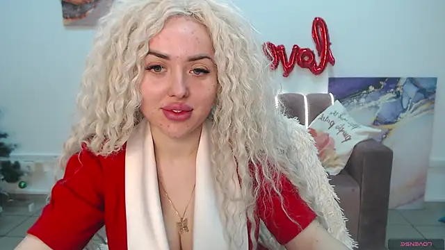 MissisCaty online show from February 5, 2025, 7:42 pm