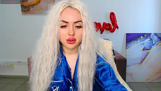 MissisCaty online show from March 22, 2025, 9:56 am