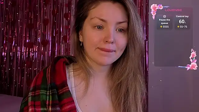 Lora Rosee online show from April 21, 2026, 2:23 pm