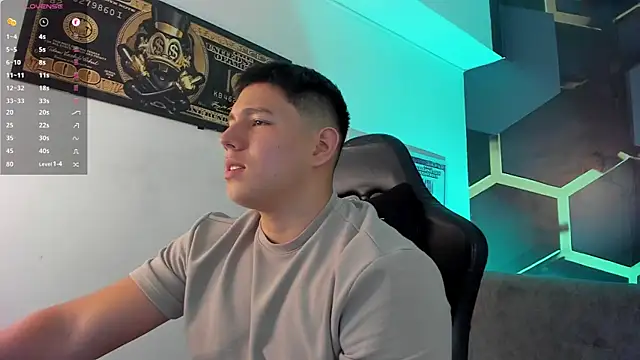 JamesCr  online show from September 11, 2025, 2:55 am