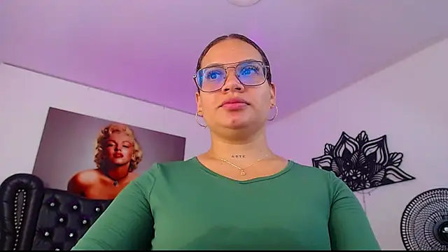 Taliana36 online show from November 4, 2025, 12:37 pm