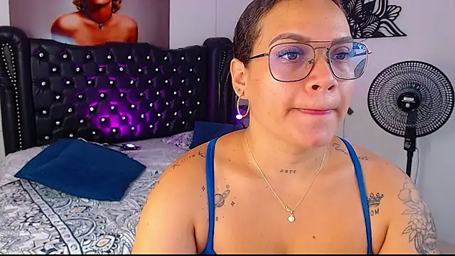 Taliana36 online show from November 6, 2025, 12:39 pm