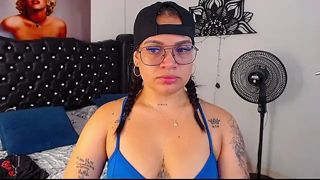 Taliana36 online show from November 7, 2025, 12:27 pm