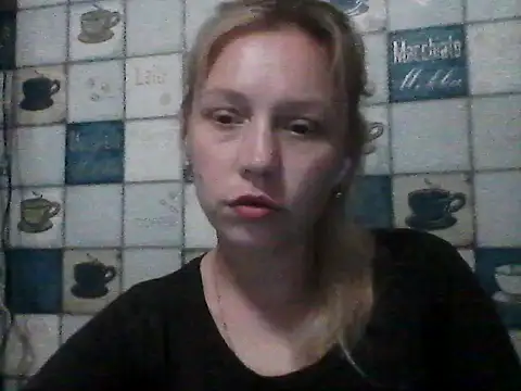 Snapshot of Anna_wey chatting on June 11, 2026, 7:23 pm Anna wey online show from June 11, 2026, 7:23 pm