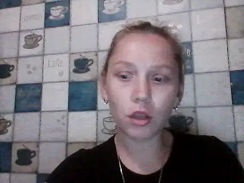Snapshot of Anna_wey chatting on June 17, 2026, 7:15 pm Anna wey online show from June 17, 2026, 7:15 pm