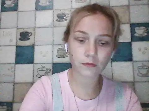 Snapshot of Anna_wey chatting on July 11, 2026, 7:16 pm Anna wey online show from July 11, 2026, 7:16 pm