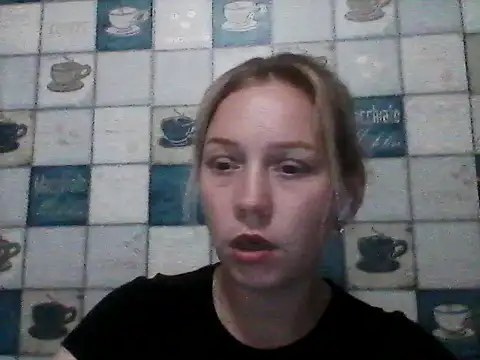 Snapshot of Anna_wey chatting on July 14, 2026, 7:08 pm Anna wey online show from July 14, 2026, 7:08 pm