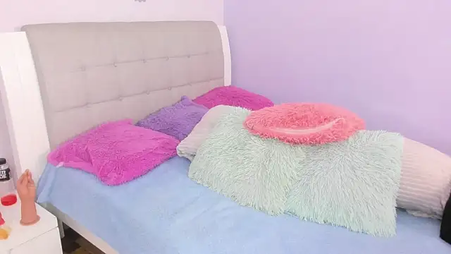 Hiyakasudere online show from October 8, 2025, 6:27 pm