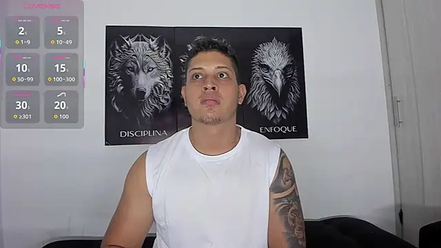 JohanSmith online show from September 19, 2025, 12:12 am