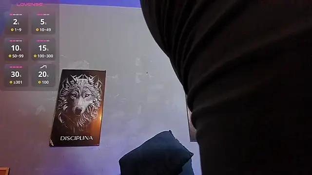 JohanSmith online show from April 10, 2026, 12:27 am