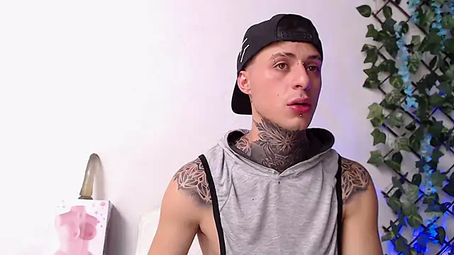 7 Saturno 7 online show from March 15, 2025, 6:32 pm