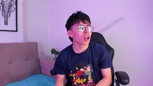 PepperTwink online show from March 3, 2025, 12:48 pm