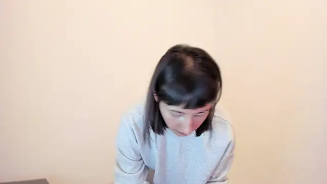 ggor4w33 online show from October 15, 2025, 6:35 am