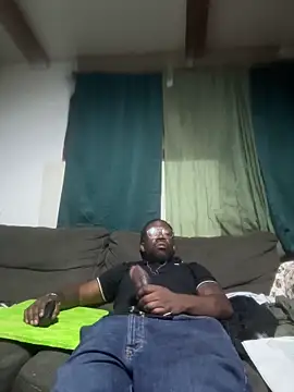 BigDMann40 online show from April 19, 2026, 5:40 am