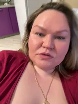 Vivien  wet online show from March 7, 2026, 7:44 pm