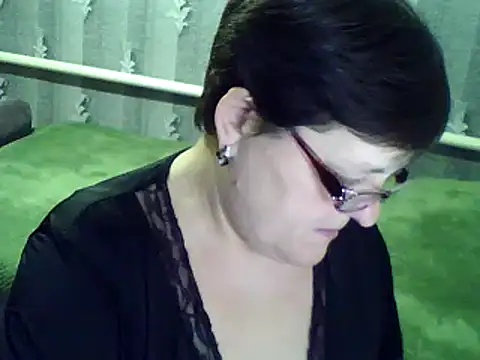 ElzaJewel online show from March 10, 2025, 7:50 pm