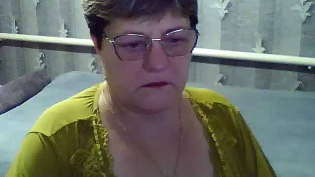 ElzaJewel online show from November 10, 2025, 6:34 am