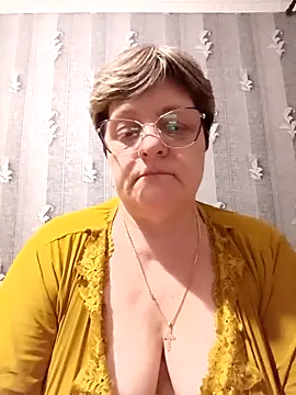 ElzaJewel online show from April 19, 2026, 11:20 am