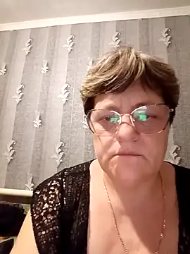 ElzaJewel online show from April 21, 2026, 6:20 am