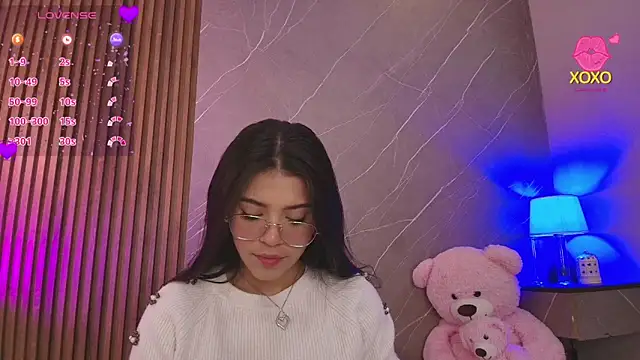 ariana jhonson1 online show from April 21, 2026, 12:00 pm