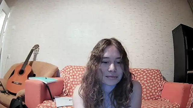 girliemilk online show from February 10, 2025, 6:35 pm