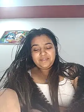 RAYI 01 online show from February 8, 2025, 8:21 pm