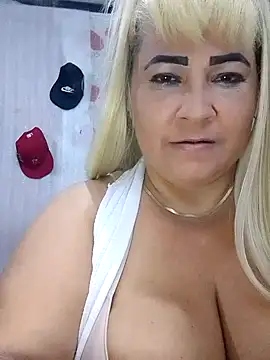 BonniAdams online show from September 10, 2025, 1:16 am