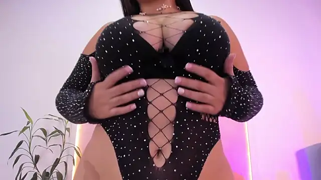 Sofii Lopezz online show from September 9, 2025, 11:32 am