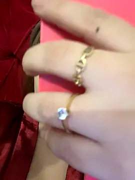 akirahattori online show from October 8, 2025, 1:47 am