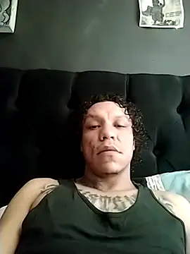 0nn0sk8 online show from April 28, 2026, 7:41 pm