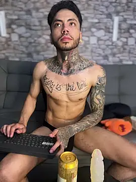 Walker Thomas1 online show from February 24, 2025, 5:22 am