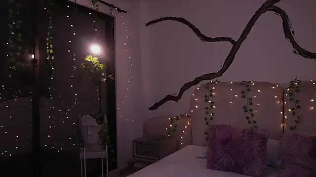 soidai miiu online show from October 16, 2025, 12:11 am