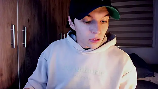 Mastrangelo xxx online show from March 6, 2026, 4:09 am