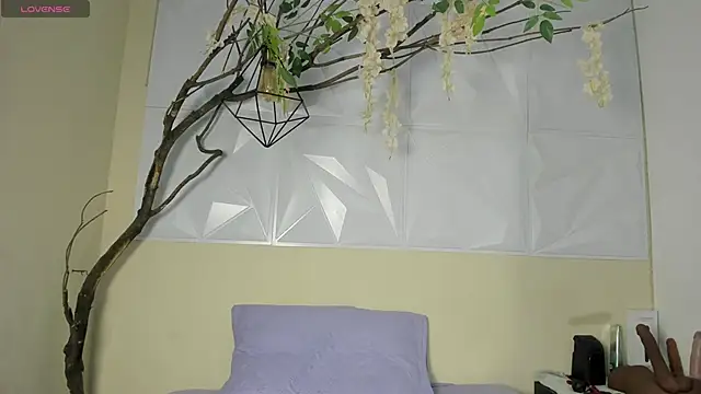 Pamela Rut  online show from May 20, 2026, 7:53 pm