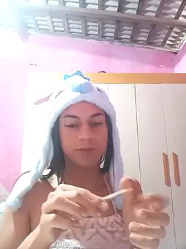 Gostvn4799 online show from October 12, 2025, 12:26 pm