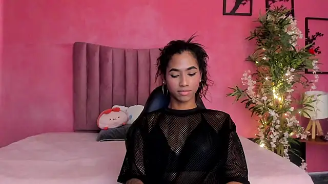 Alissemasiel online show from February 7, 2026, 6:55 pm