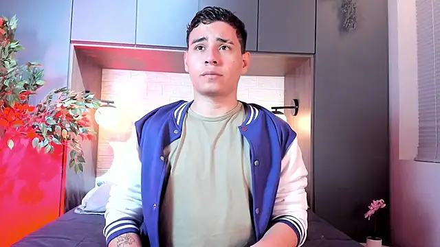 Gabriell ramirez online show from September 19, 2025, 4:03 am