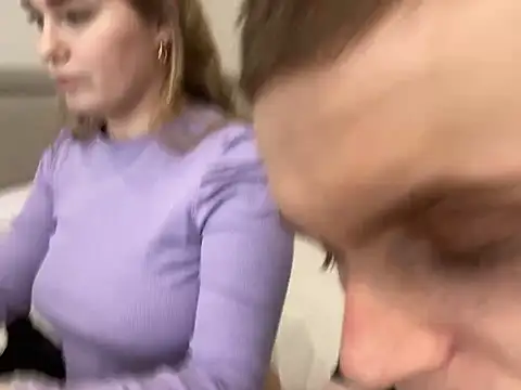 alisanikita online show from February 13, 2025, 8:48 am