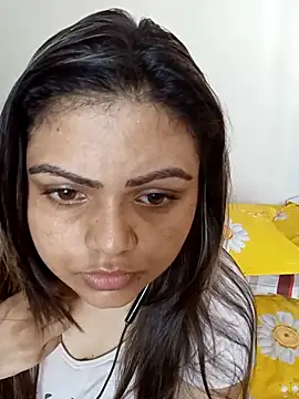 blue-berry07 online show from October 27, 2025, 5:00 am