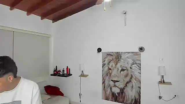 Snapshot of brutal_sex_room5 chatting on October 7, 2025, 2:14 pm brutal sex room5 online show from October 7, 2025, 2:14 pm