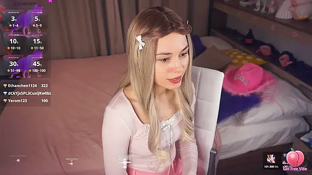 EleneBrach online show from February 13, 2025, 12:21 pm