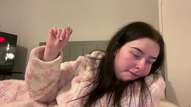 stephhxxx online show from February 12, 2025, 7:13 pm